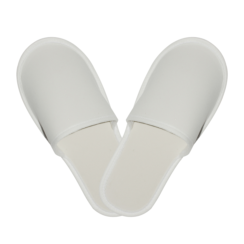 T005 Kapalı Burun Eva Terlik